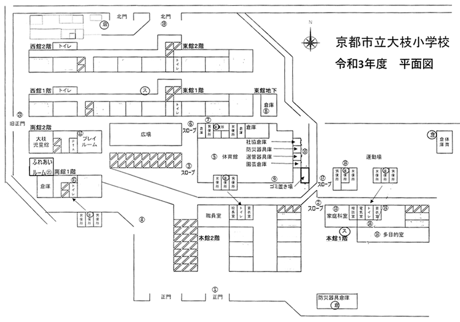 校内図